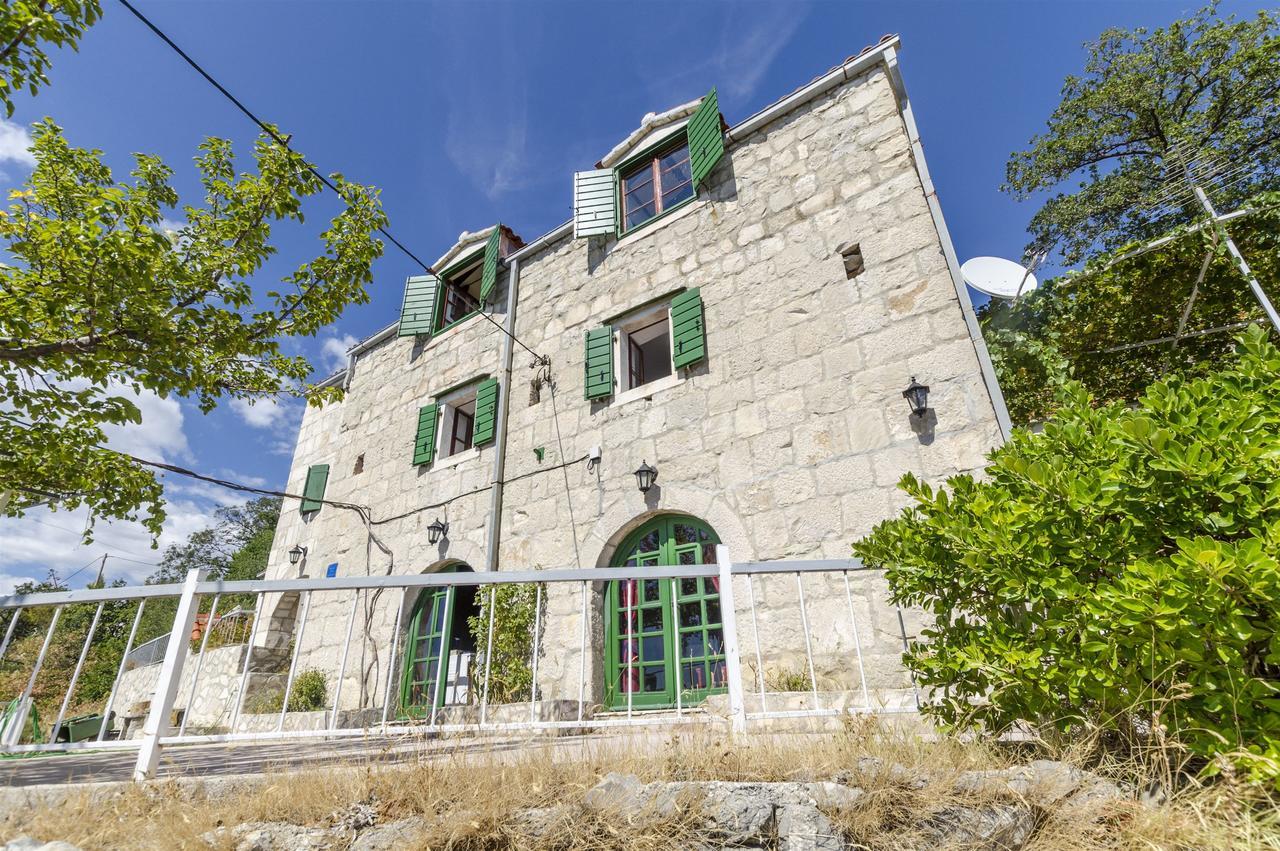 Apartment Boris Gornja Brela ภายนอก รูปภาพ