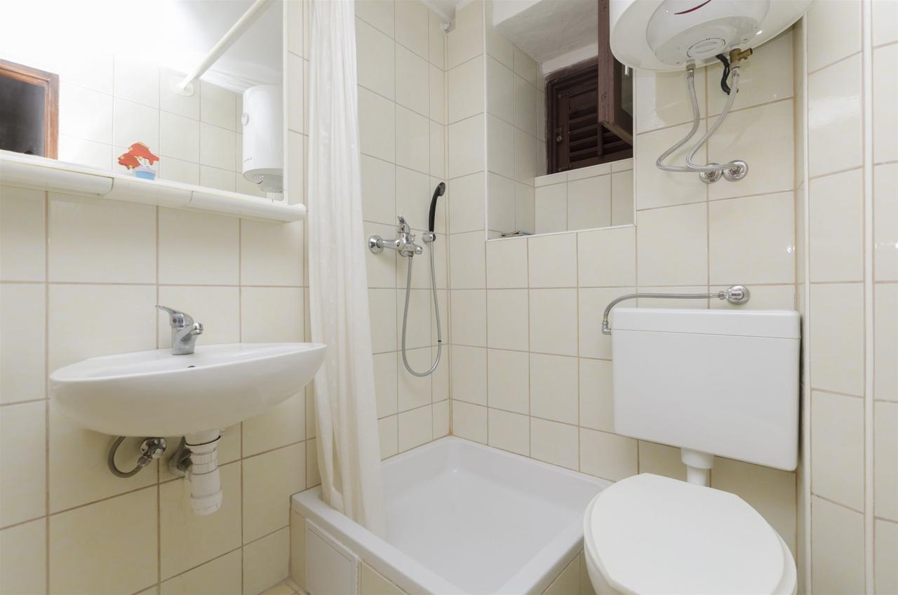 Apartment Boris Gornja Brela ภายนอก รูปภาพ