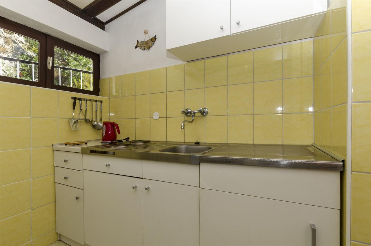 Apartment Boris Gornja Brela ภายนอก รูปภาพ