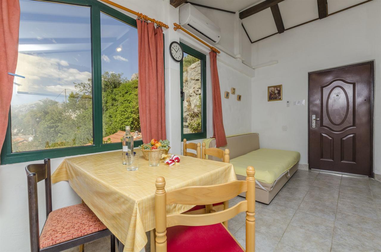 Apartment Boris Gornja Brela ภายนอก รูปภาพ